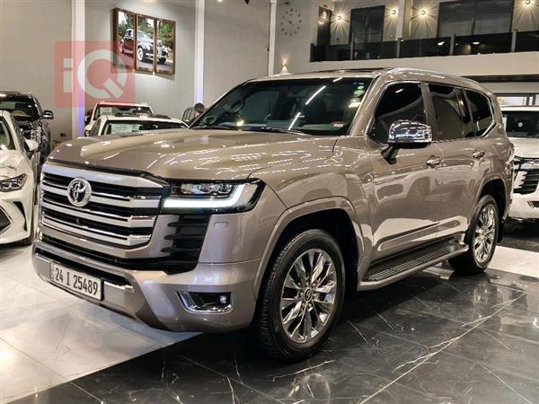 تۆیۆتا لاند کروزەر 2022  بۆ فرۆشتن لە عێراق - هەولێر